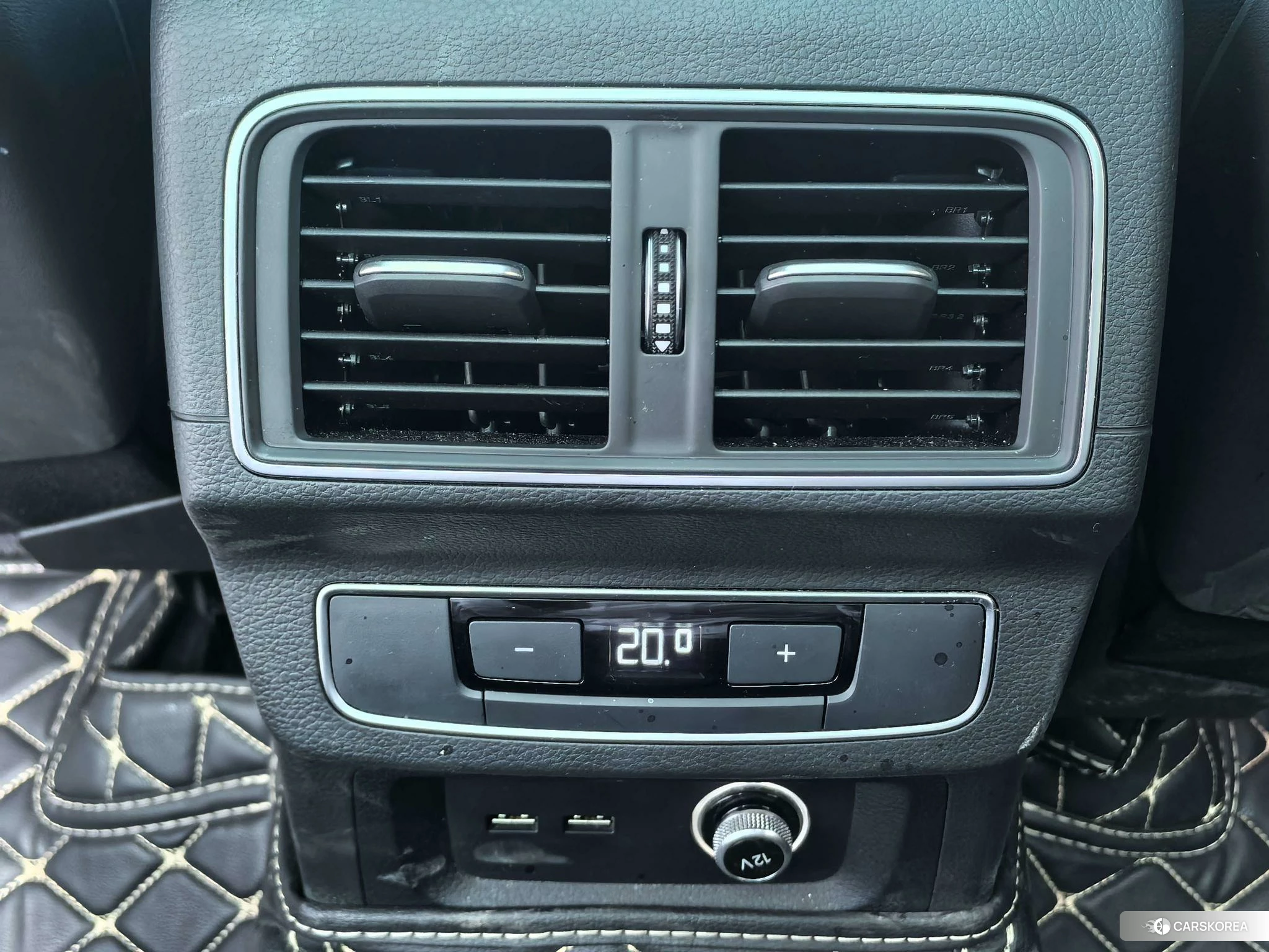 Audi Q5L id 4407248 из Китая 21