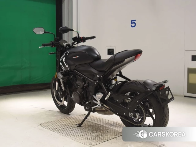 Triumph TRIDENT 660 id 4320187 из Японии 8