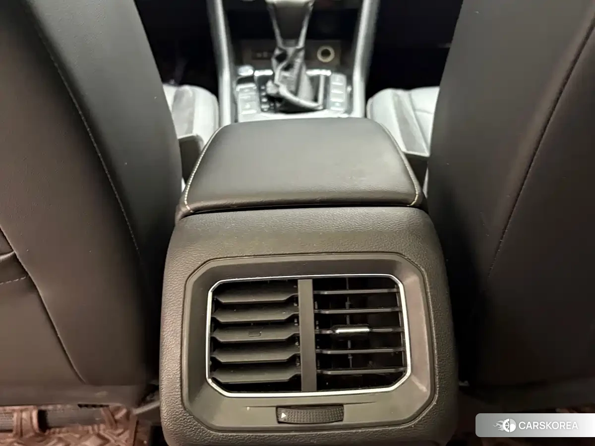 Volkswagen Tiguan L id 4554168 из Китая 14