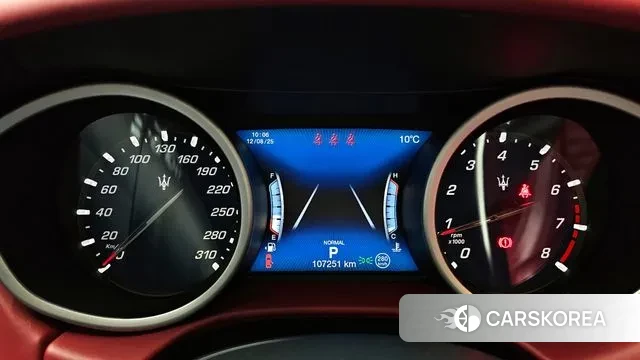 Maserati Ghibli id 3454735 из Кореи 18