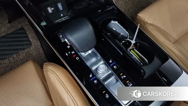 Kia K7 Premier Hybrid id 3336037 из Кореи 18