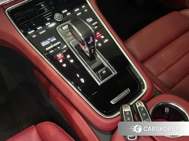 Porsche Panamera (971) id 3007778 из Кореи 16