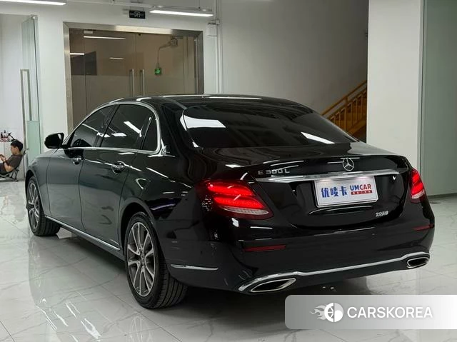 Mercedes-Benz E-class id 4221353 из Китая 18