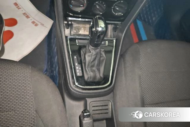 Volkswagen Bora id 4272529 из Китая 15