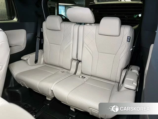 Toyota Elfa id 4263573 из Китая 13