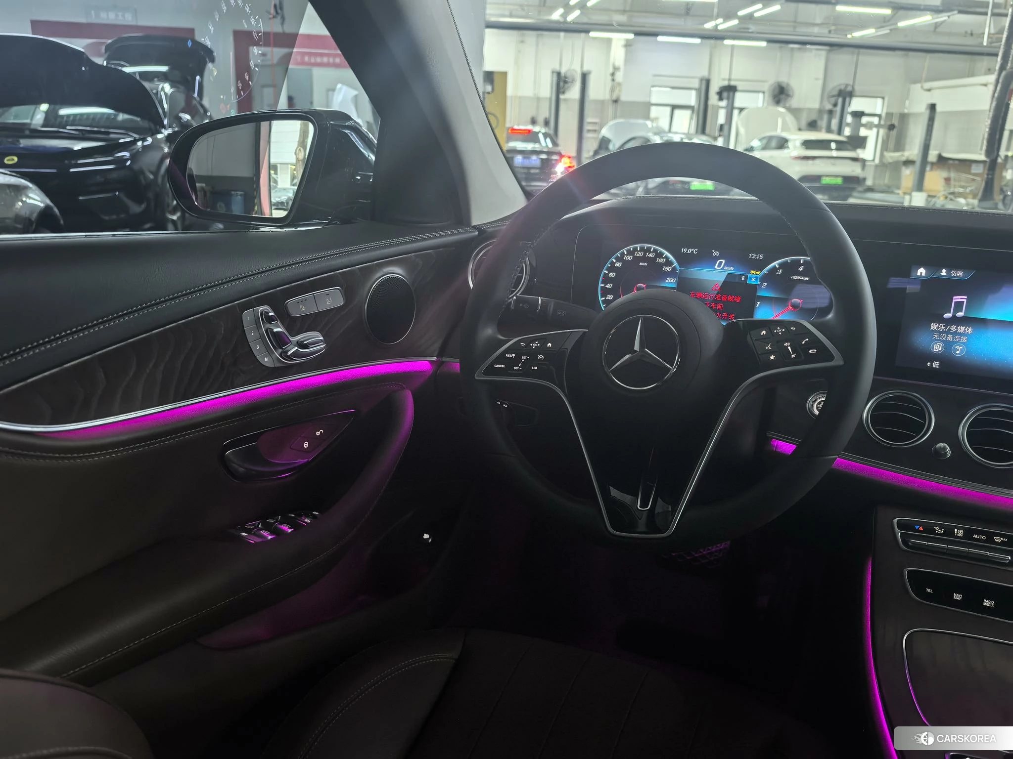 Mercedes-Benz E-class id 4426719 из Китая 21