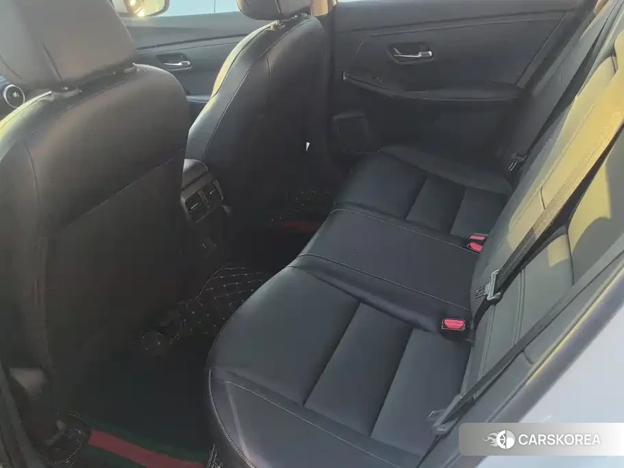 Nissan Sylphy id 4679690 из Китая 14
