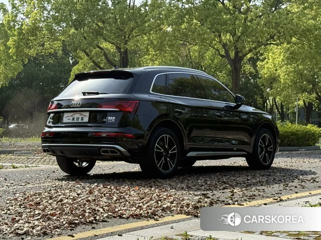 Audi Q5L id 4300900 из Китая 14