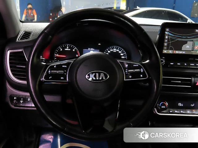 Kia Seltos id 4609931 из Кореи 18