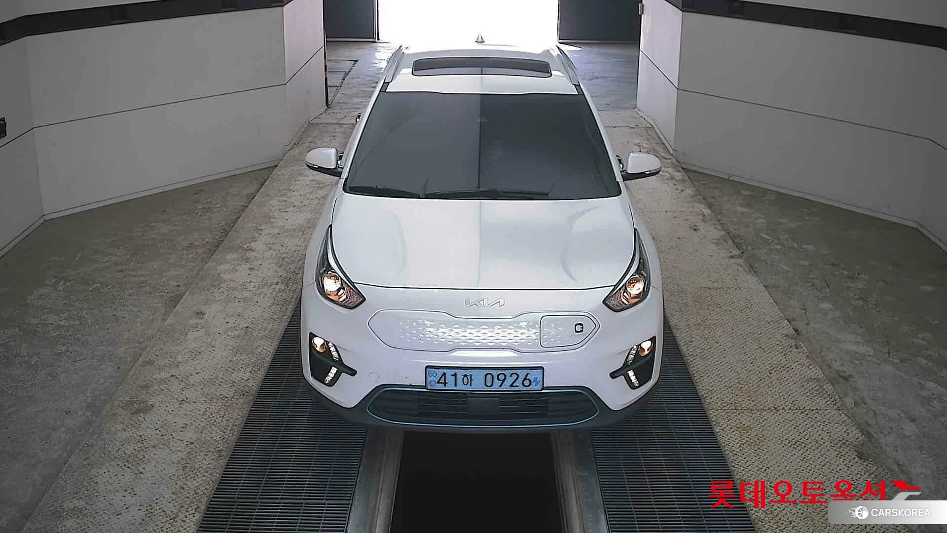 Kia Niro EV id 4289561 из Кореи 34