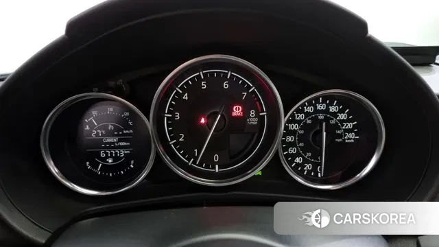 Mazda MX-5 MIATA id 3083959 из Кореи 18