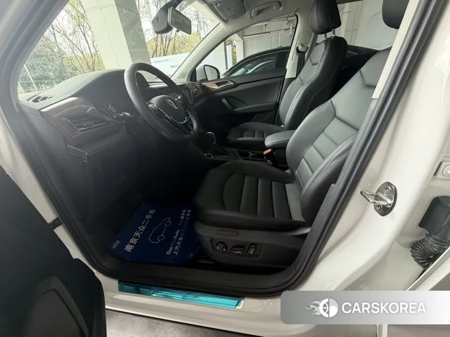 Volkswagen Tuyue id 4209471 из Китая 10