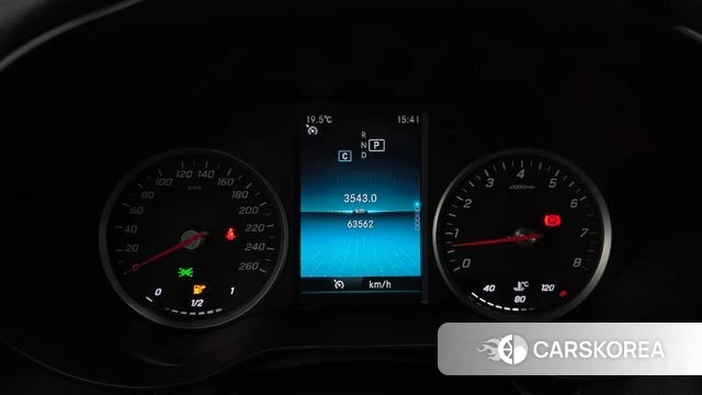 Mercedes-Benz C-Class W205 id 4188090 из Кореи 28