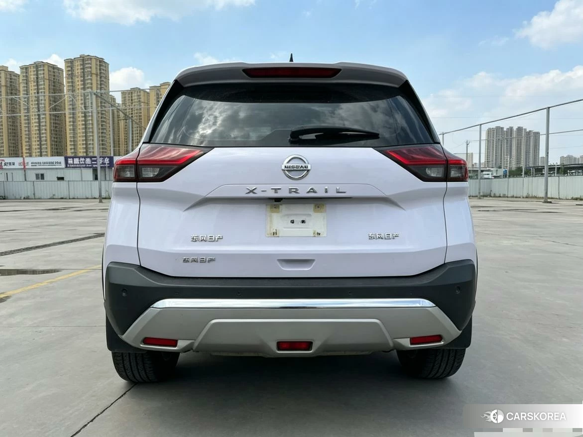 Nissan Qijun id 4512801 из Китая 8