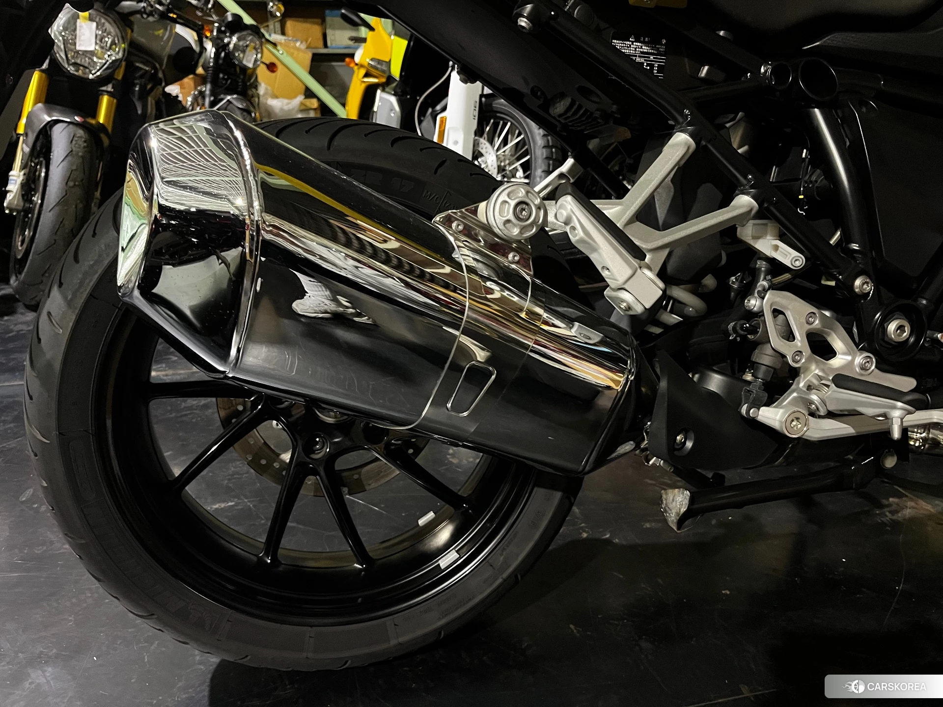Проданный BMW R1250RS id 3945138 из Японии, фото 8