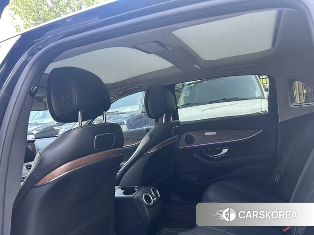 Mercedes-Benz E-class id 4240645 из Китая 14