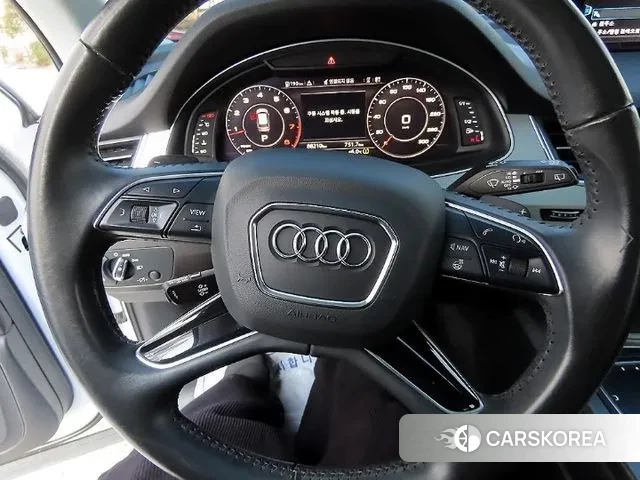 Audi Q7 (4M) id 3459743 из Кореи 18