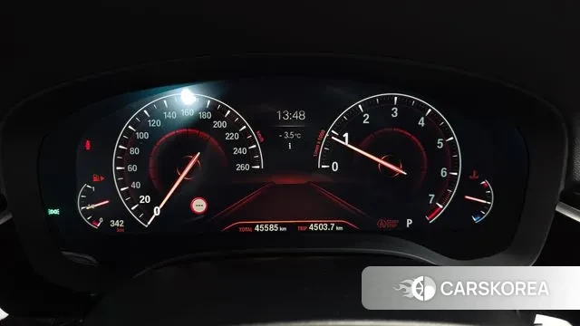 BMW 5 Series (G30) id 3601892 из Кореи 18