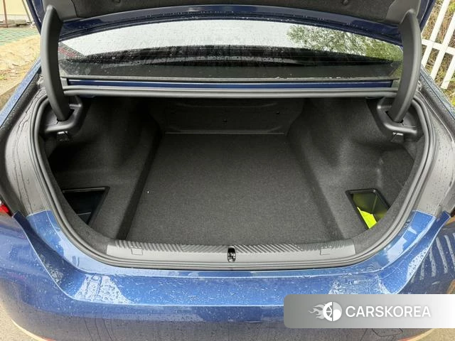 BMW 5 series id 4272361 из Китая 11