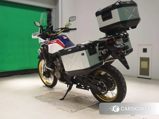 Проданный Honda CRF1000L AFRICA TWIN id 4297201 из Японии, фото 8