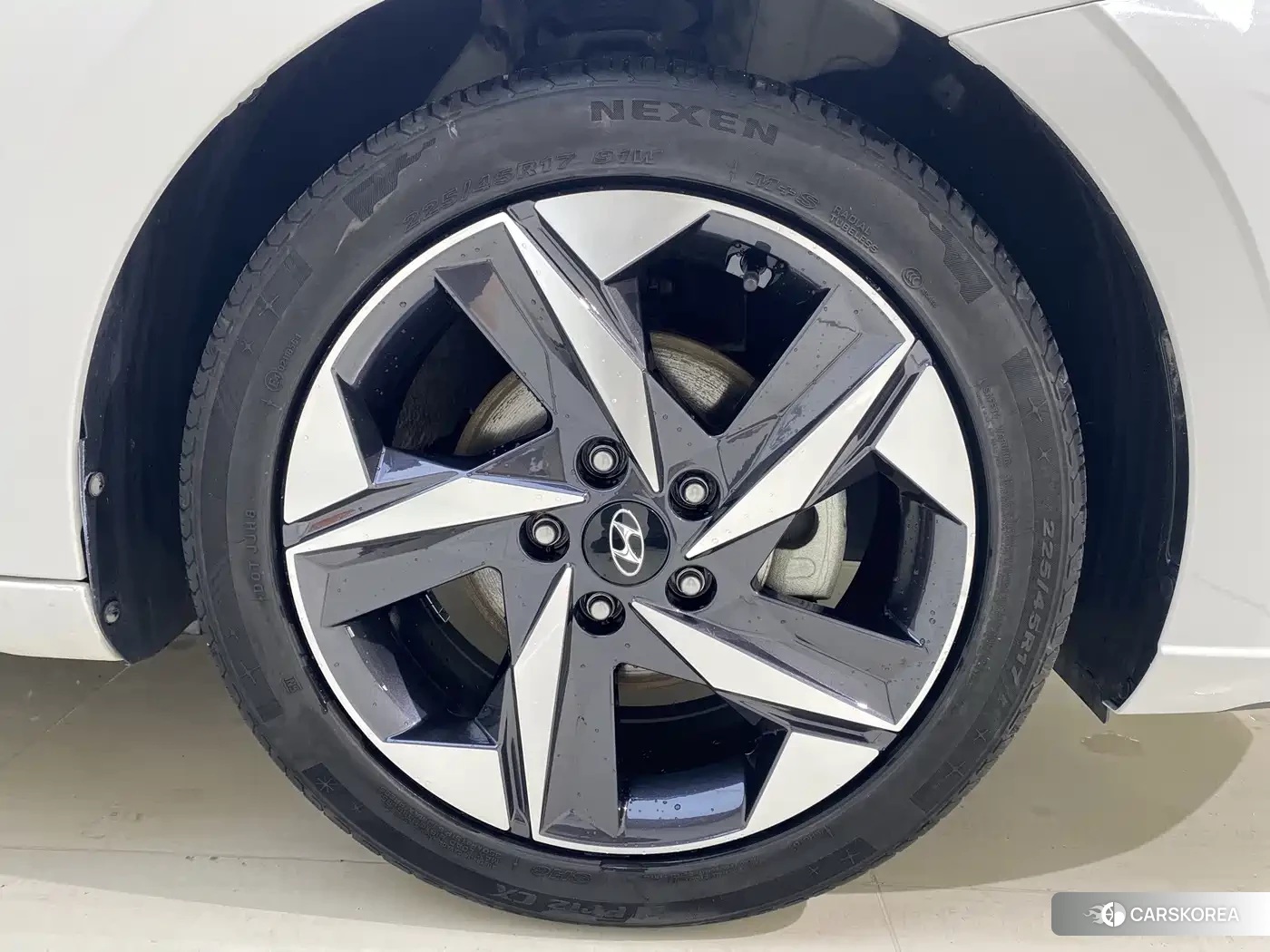 Hyundai Elantra id 4649288 из Китая 22