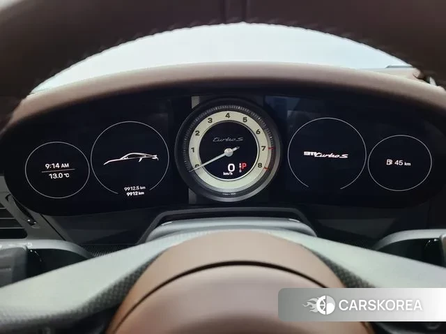 Porsche 911(992) id 3289191 из Кореи 18