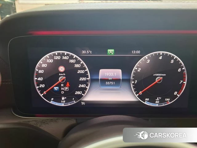 Mercedes-Benz E-Class W213 id 4610383 из Кореи 18