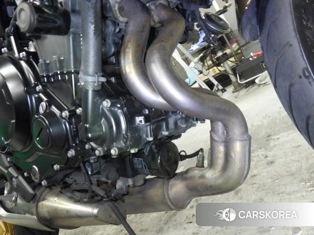 Kawasaki Z650RS id 3949287 из Японии 32