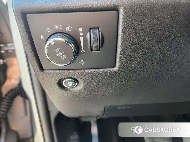 Jeep Grand Cherokee id 3330666 из Кореи 17