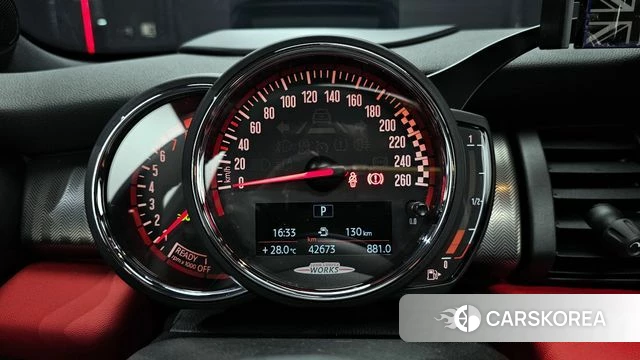 Mini Cooper S id 4371398 из Кореи 29