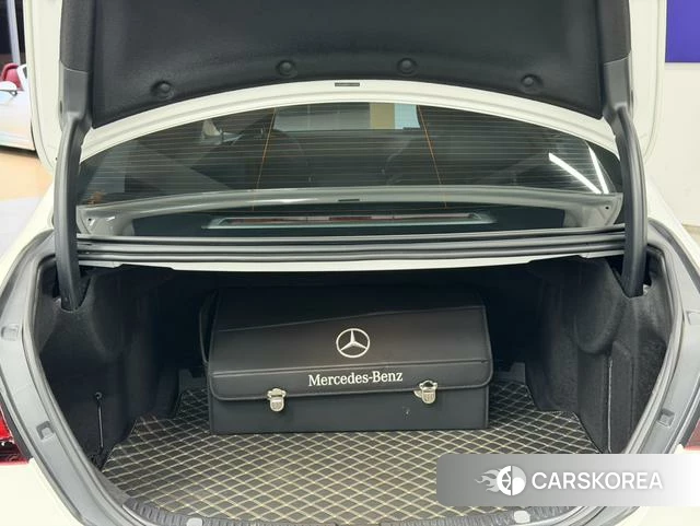 Mercedes-Benz E-class id 4240866 из Китая 18