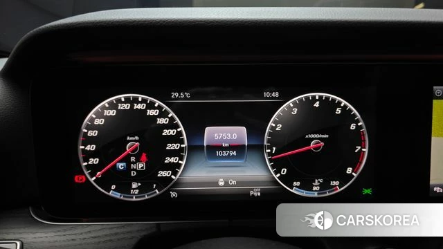 Mercedes-Benz E-Class W213 id 4684052 из Кореи 30