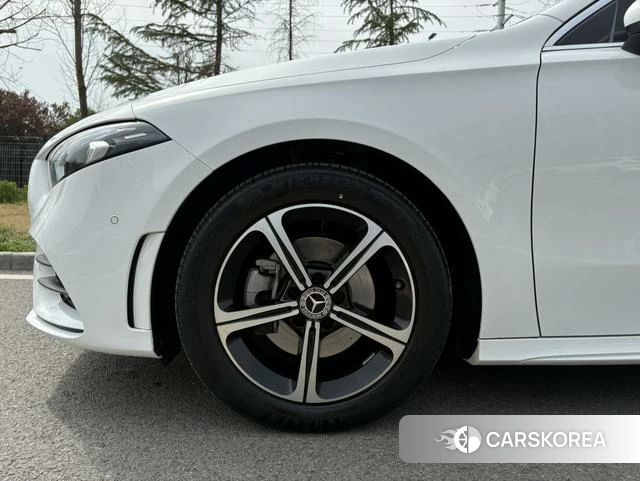 Mercedes-Benz Class A id 3908254 из Китая 11