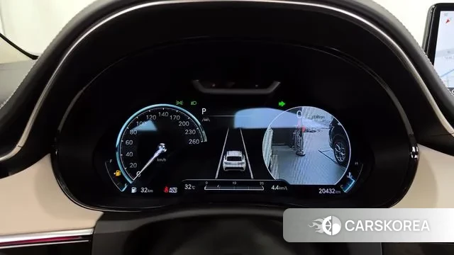 Genesis GV70 id 3011175 из Кореи 18