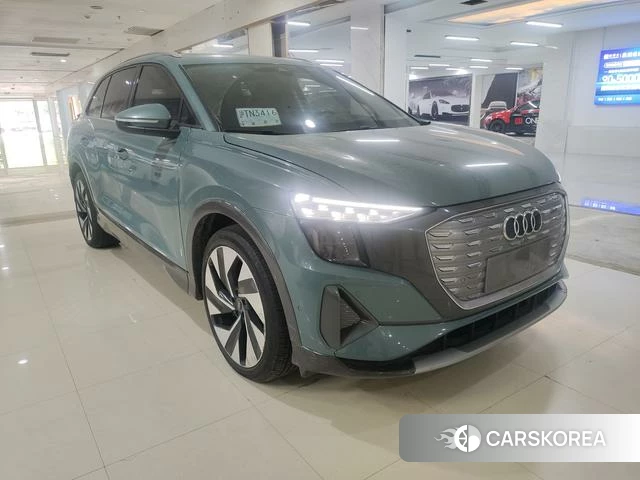 Audi Q5 e-tron id 4257722 из Китая 8
