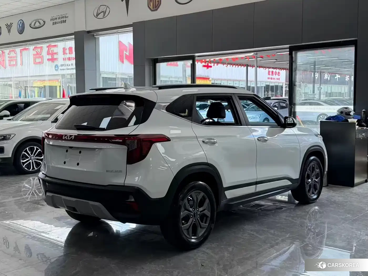 Kia Seltos id 4654412 из Китая 11