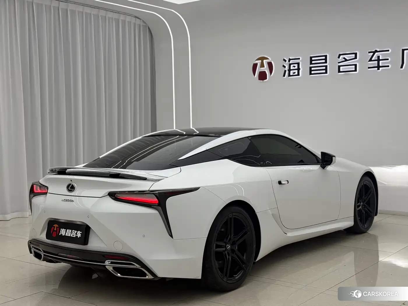 Lexus LC id 4627983 из Китая 8