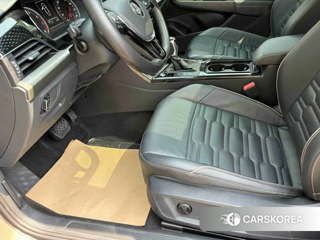Volkswagen Passat id 4218194 из Китая 19