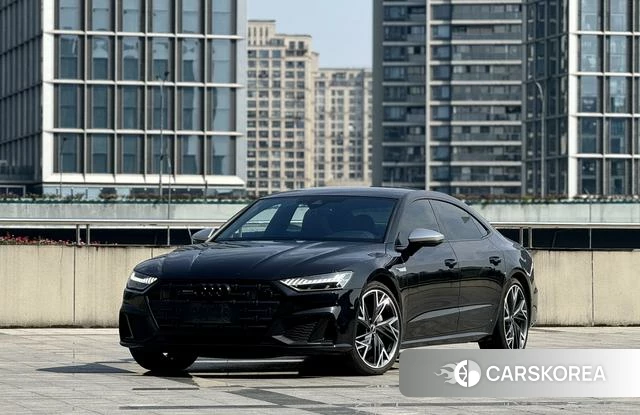 Audi A7L id 4272791 из Китая 8