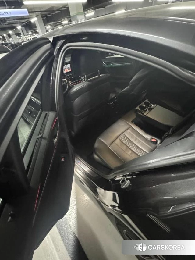 BMW 5 Series (G30) id 4847948 из Кореи 8