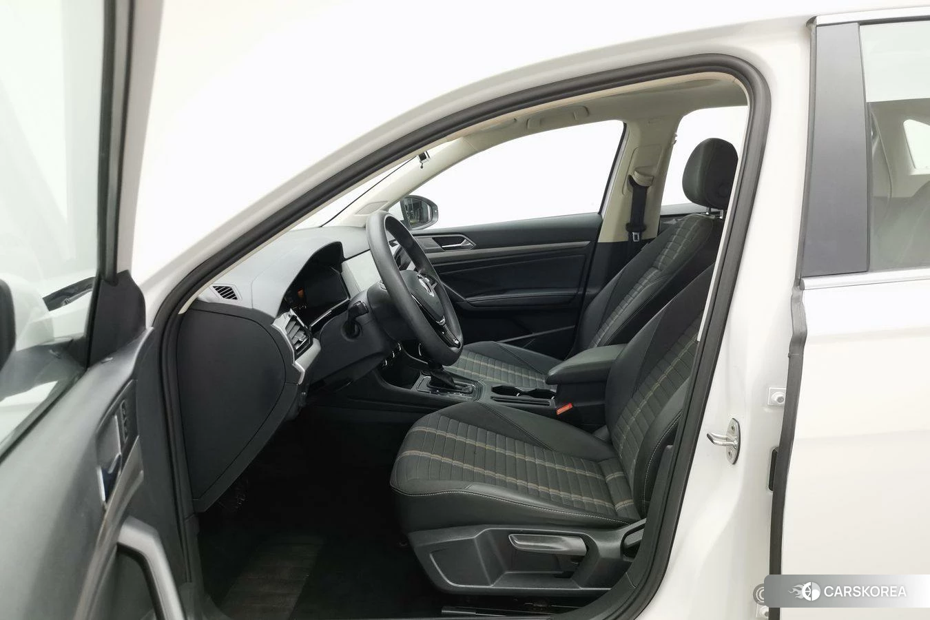 Volkswagen Lavida id 4467485 из Китая 22