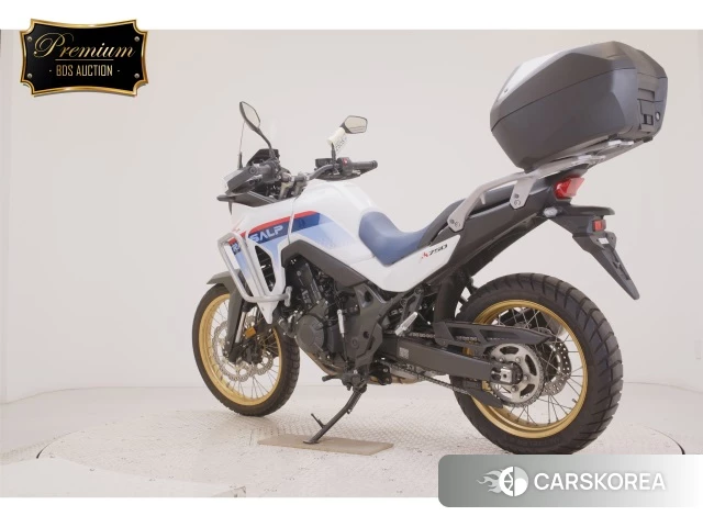 Honda TRANSALP XL750 id 4380254 из Японии 8