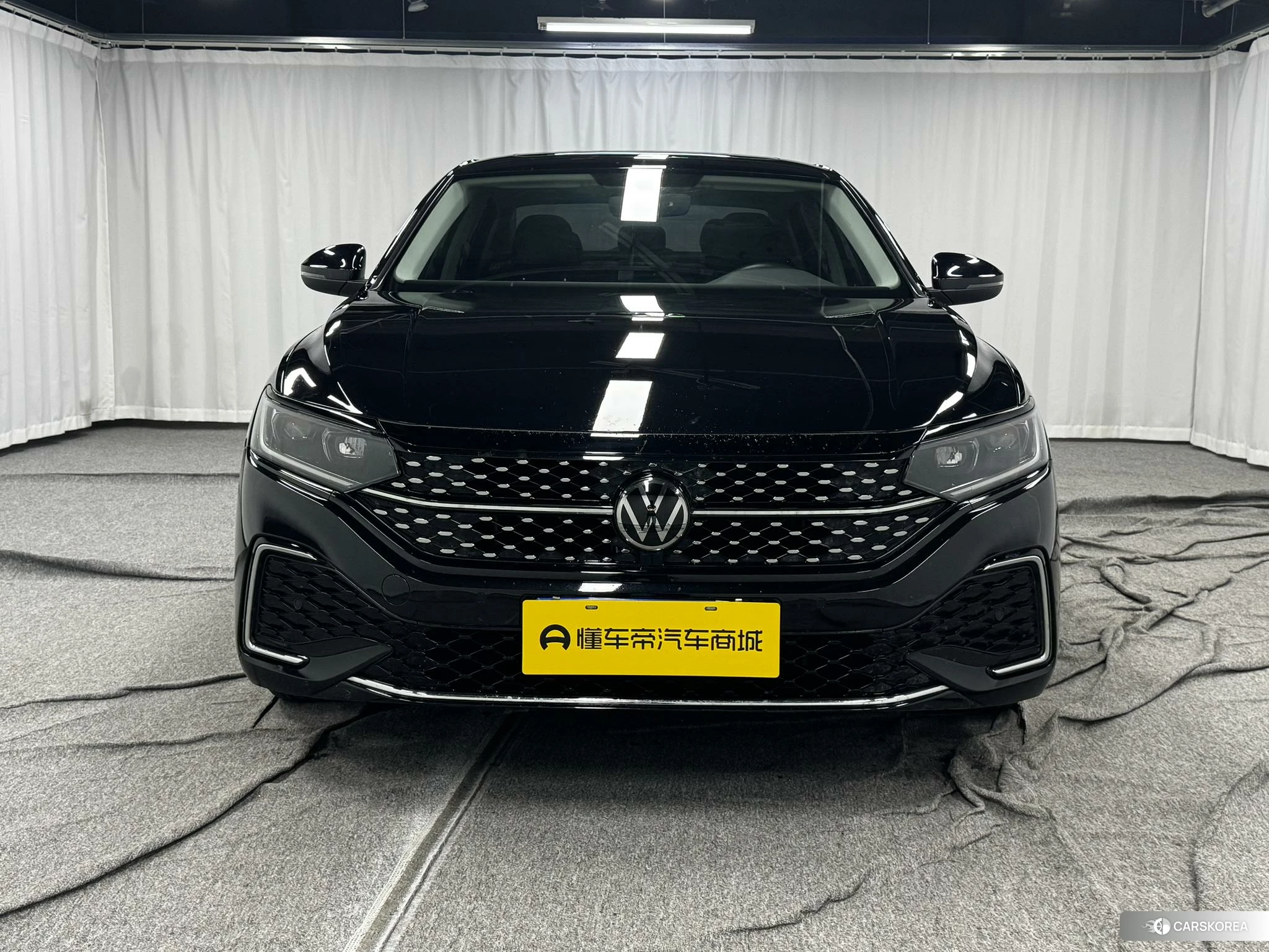 Volkswagen Passat id 4512519 из Китая 18