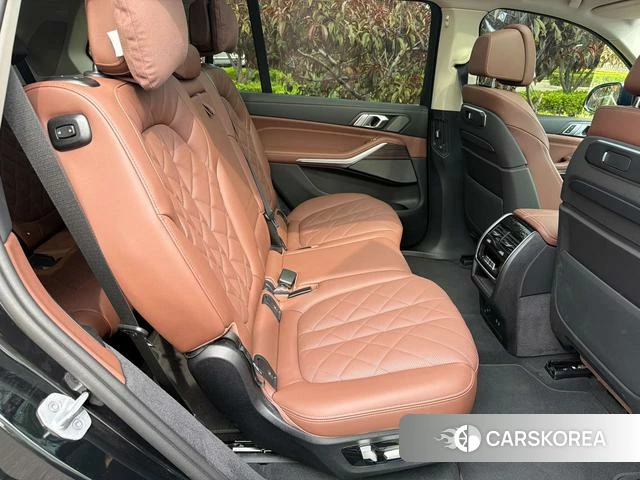 BMW X7 id 4368153 из Китая 16