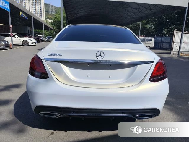 Mercedes-Benz Class C id 4271408 из Китая 8