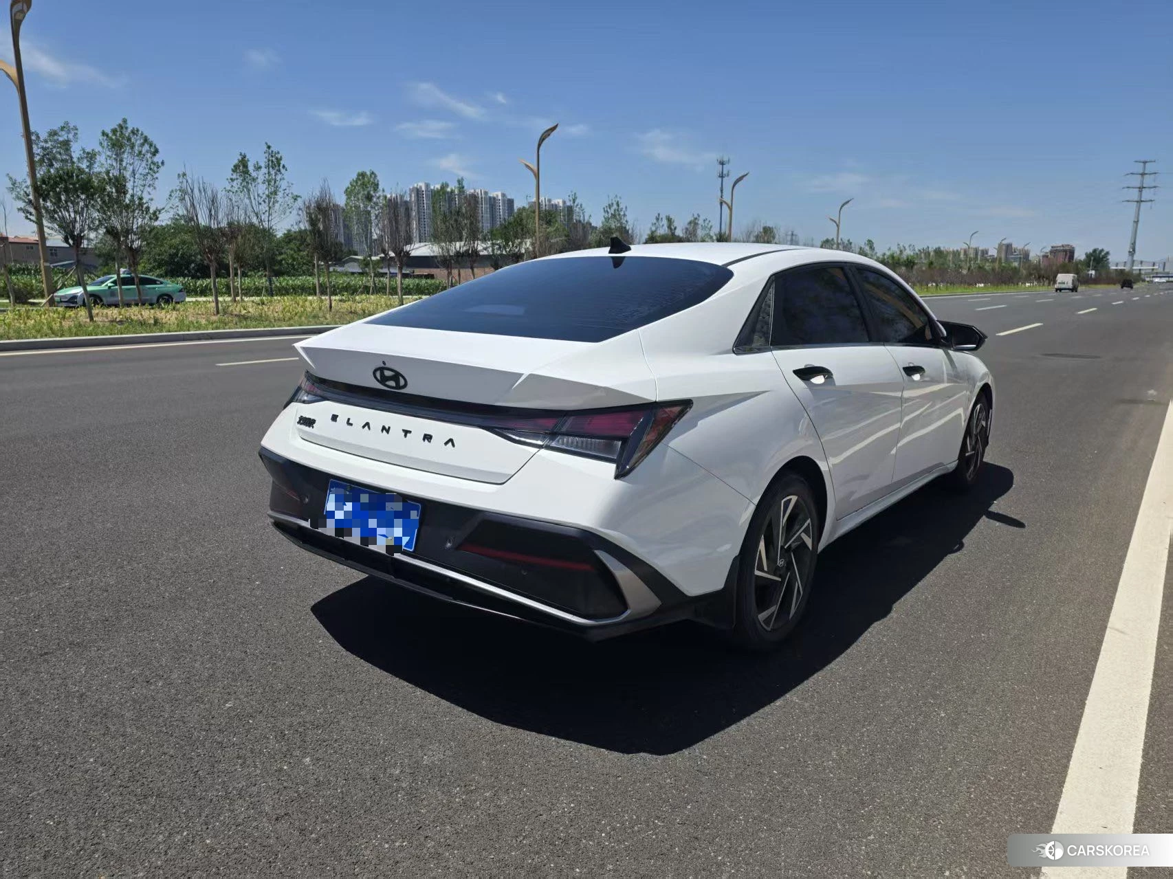 Hyundai Elantra id 4461471 из Китая 8