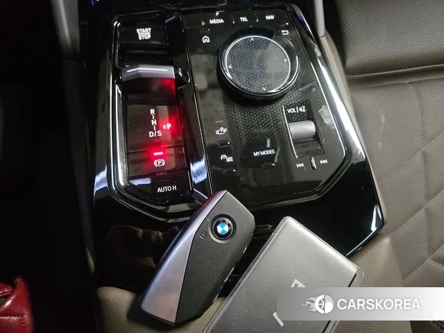 BMW 5 Series (G60) id 3476558 из Кореи 13