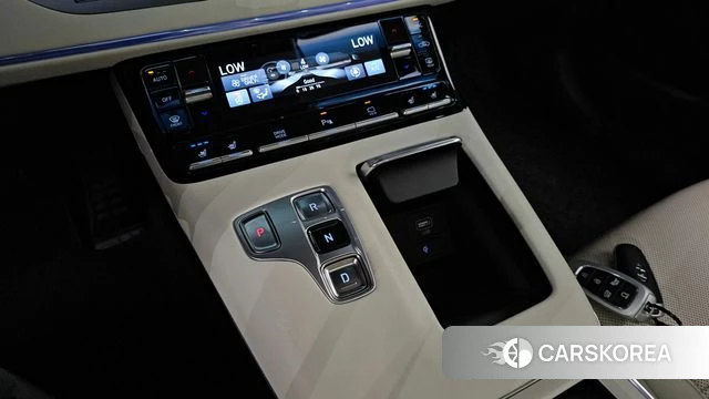 Hyundai The New Grandeur IG Hybrid id 4768631 из Кореи 28