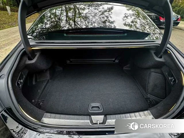Mercedes-Benz E-class id 4300295 из Китая 21