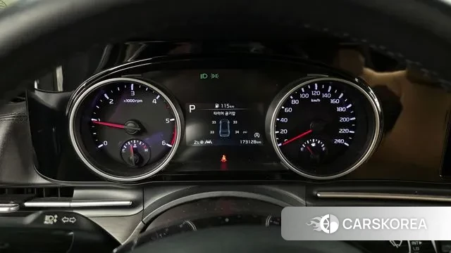 Kia Carnival 4th generation id 3646275 из Кореи 18